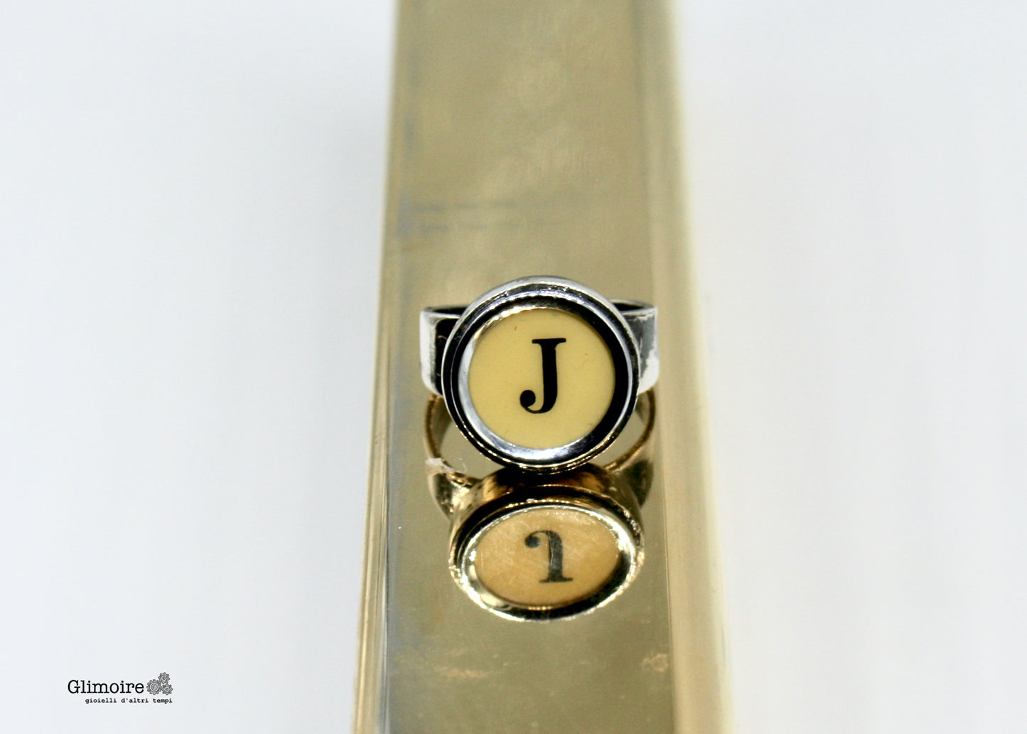 Anello Lettera J - tasto di macchina da scrivere Everest .art.365