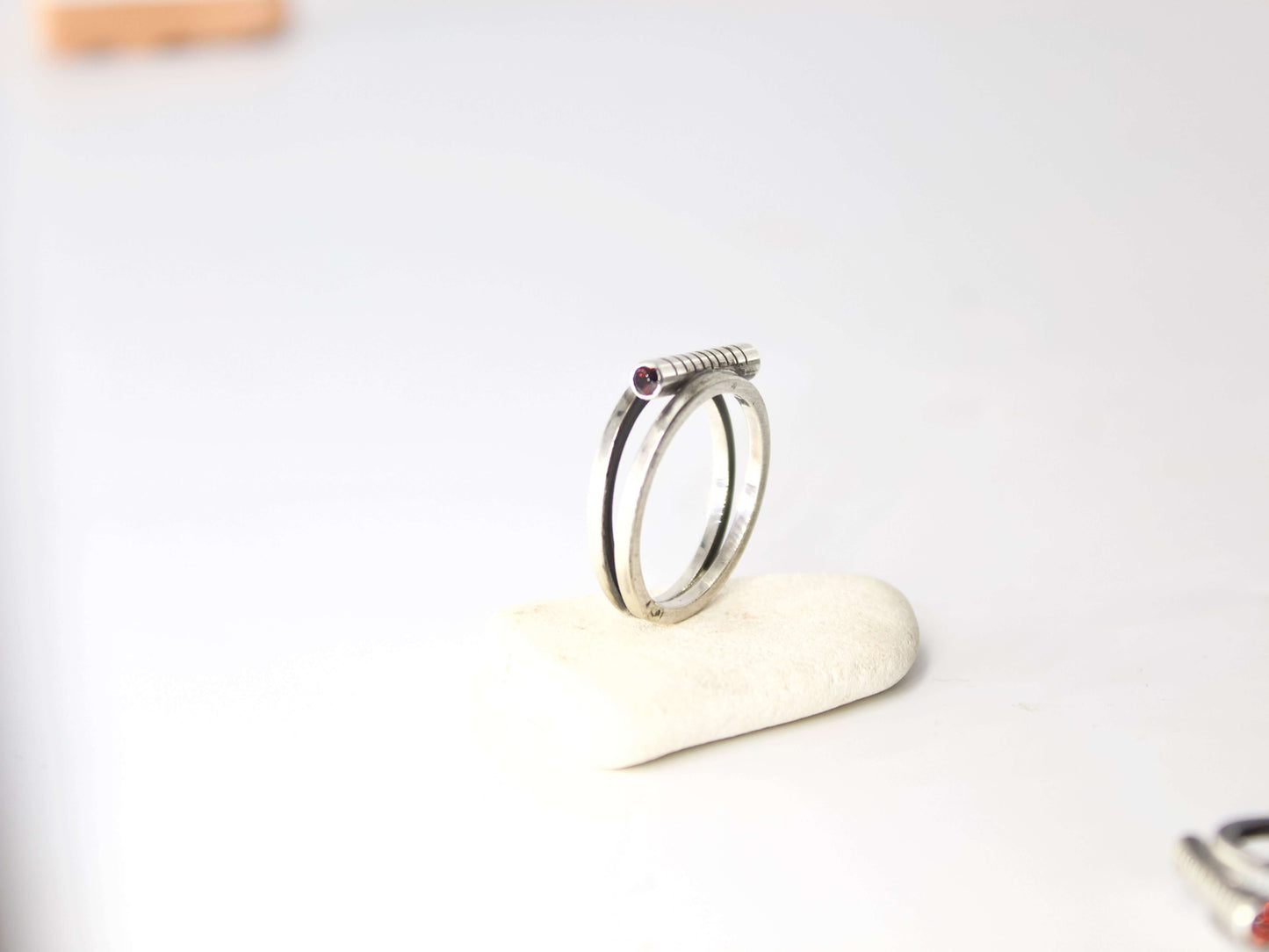 Anello doppio Granato art.413