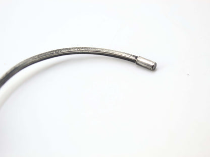 Bracciale in argento intrecciato Glimoire con design elegante e chiusura liscia