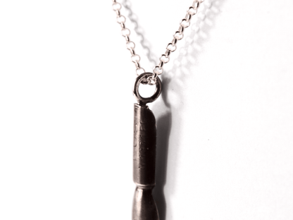 Collana artigianale con ciondolo pennino d'epoca da scrittura con catena in metallo