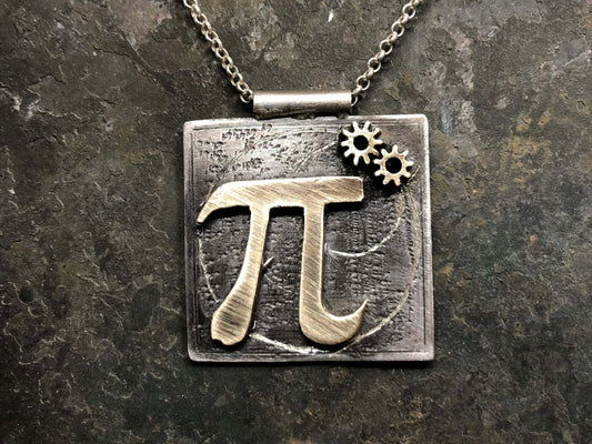 collana pi greco in argento e bronzo inciso a mano glimoire gioielli