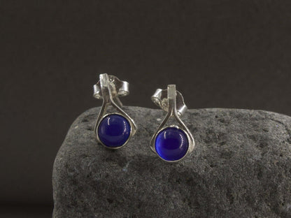 Orecchini a goccia pietra blu Glimoire in argento con design elegante e moderno