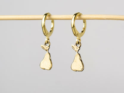 Orecchini cerchio ottone dorato con ciondolo a forma di pera pendente