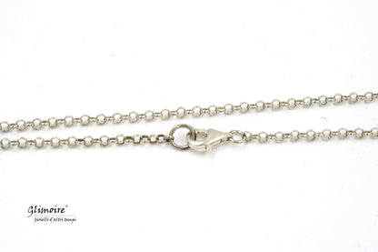 Dettaglio della catena rolo in argento 925 e chiusura